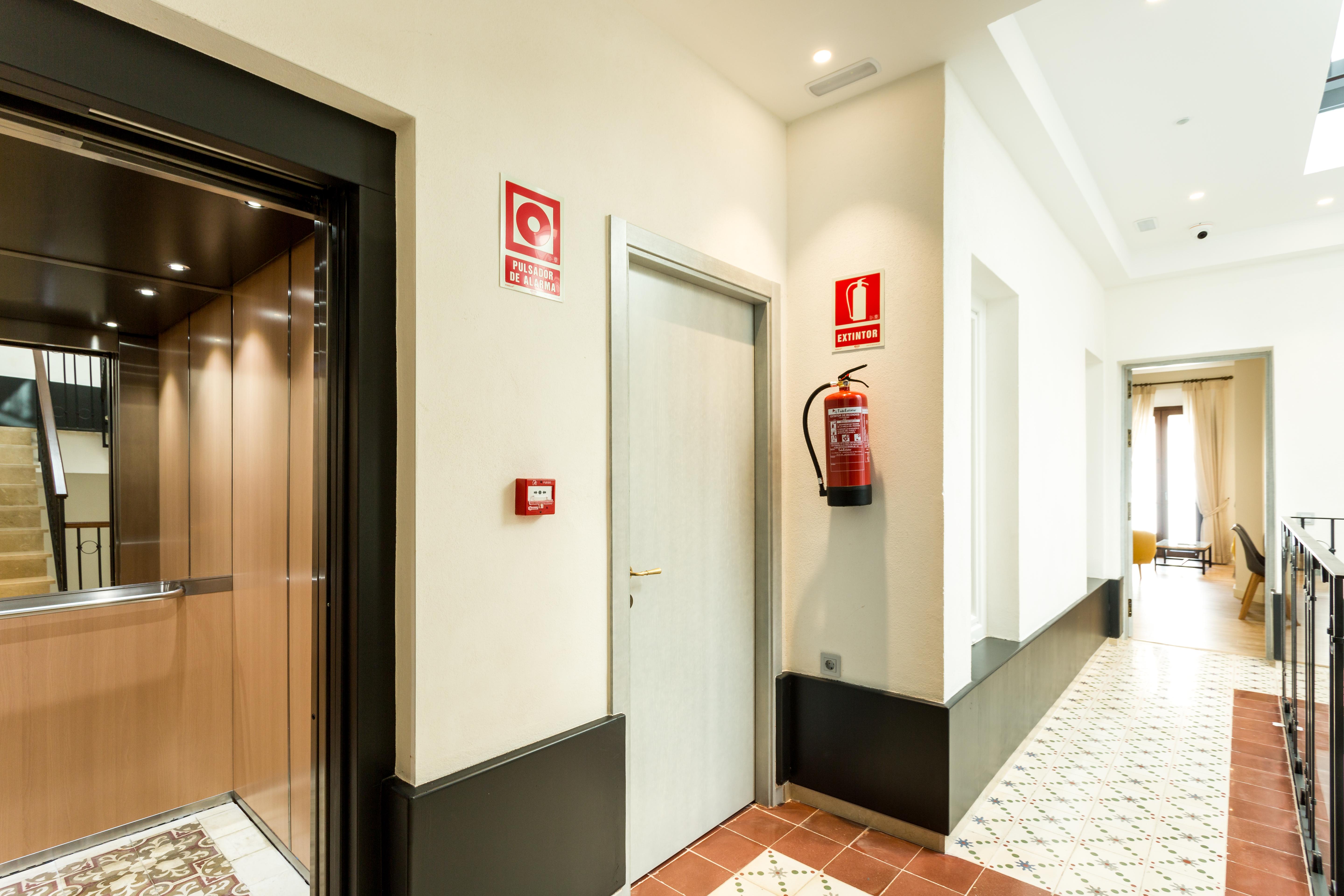 Apartamentos Lanza Sevilla Exteriér fotografie